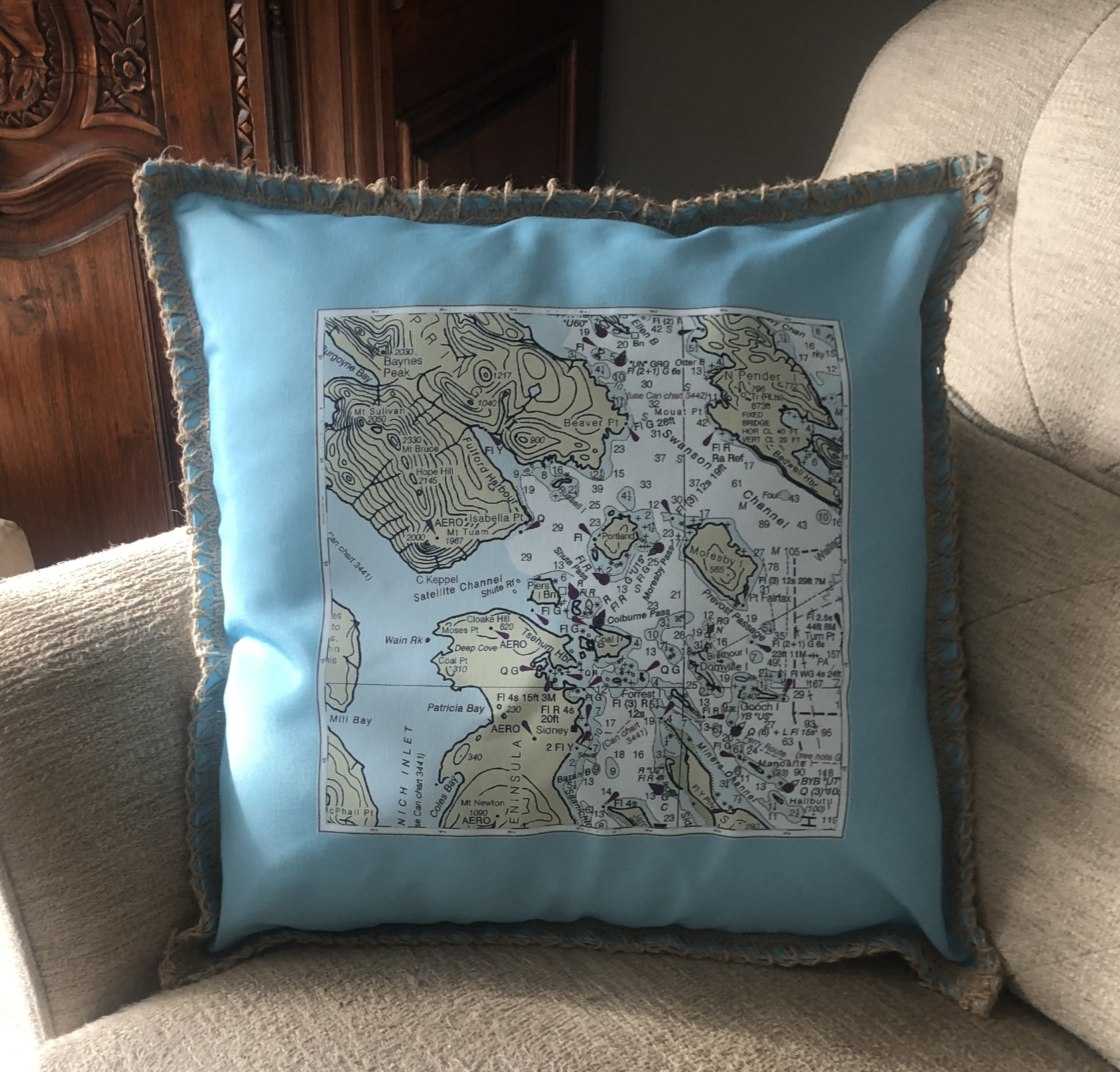 Chart Custom Burlap Lace Trim Linen Weave Pillows Trim. 18" x 18"